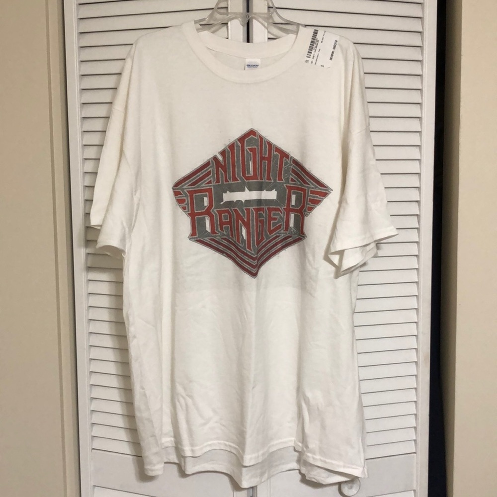 Night ranger t-shirt, never worn NWT